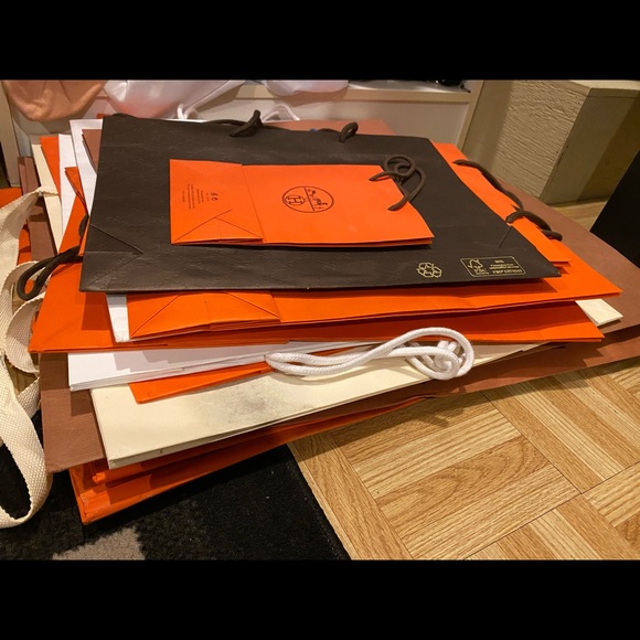 Branded paperbags - Picture 1 of 1